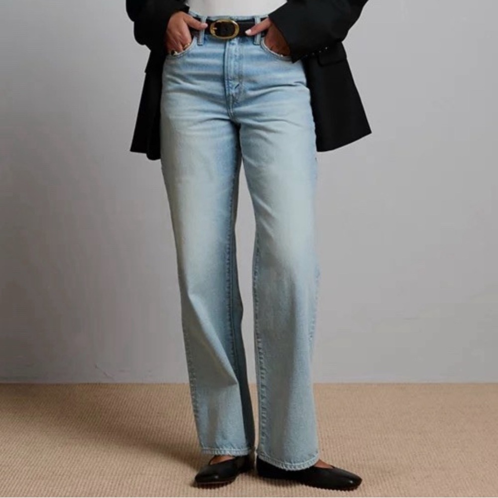 American Eagle AE77 Stovepipe Light Wash Jeans